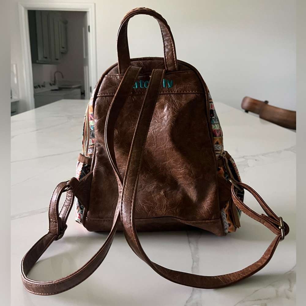 Catchfly backpack - Picture 2 of 5